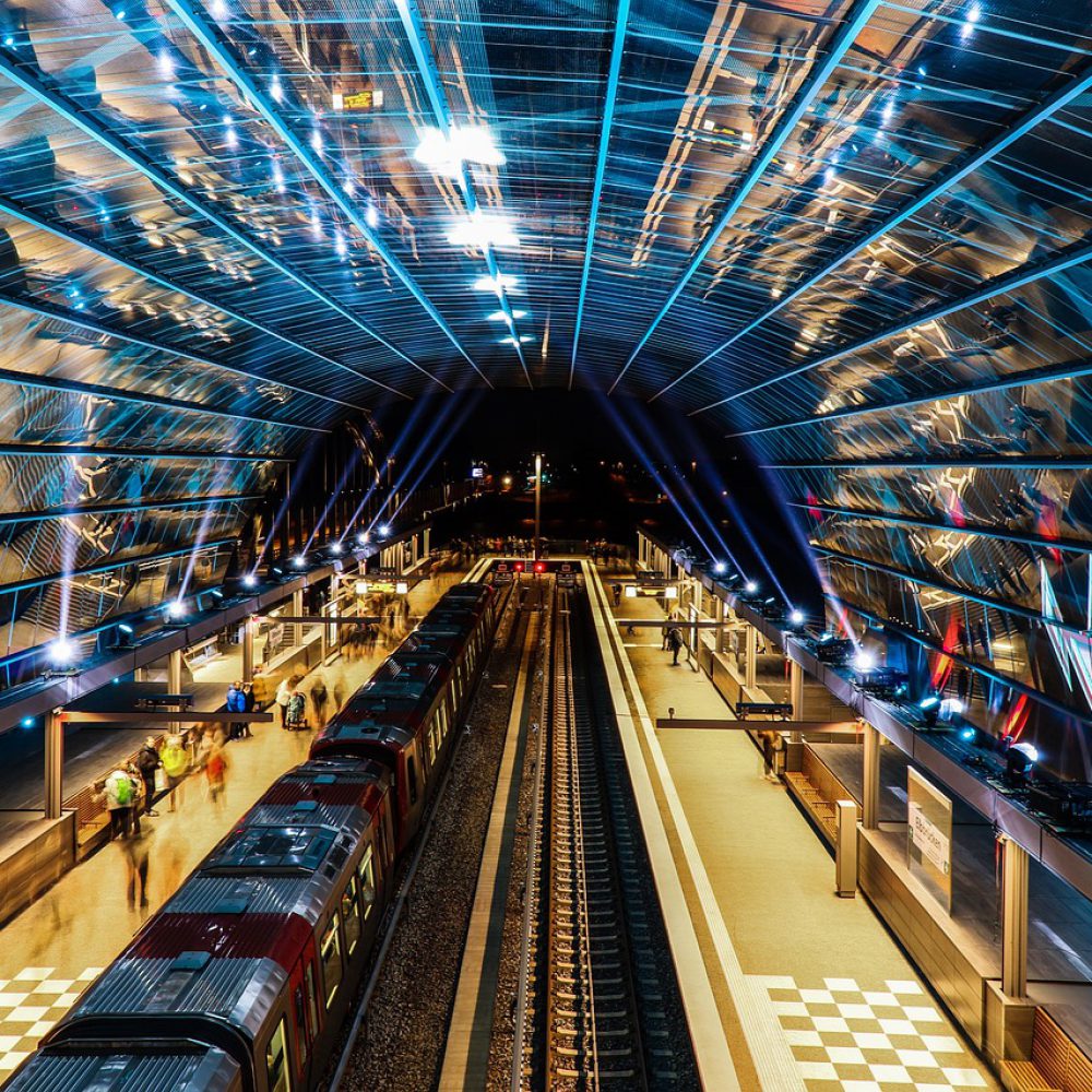 niklas9416-station-6850028_1280